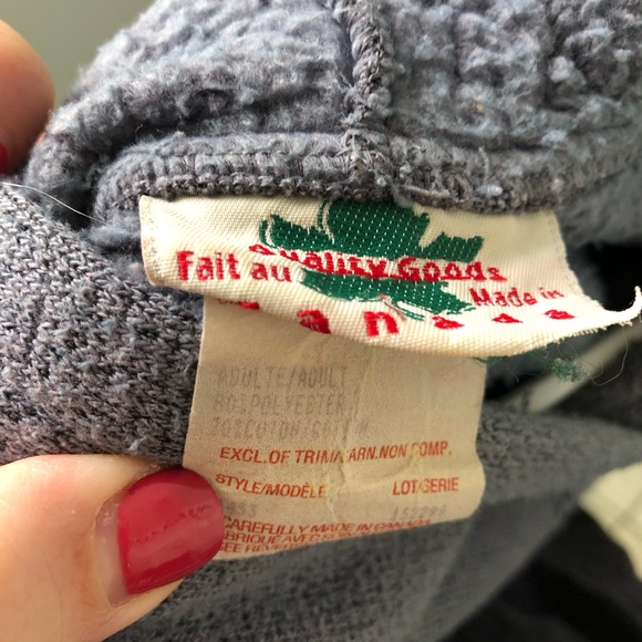 Vintage 90’s beach hoodie - Picture 4 of 4